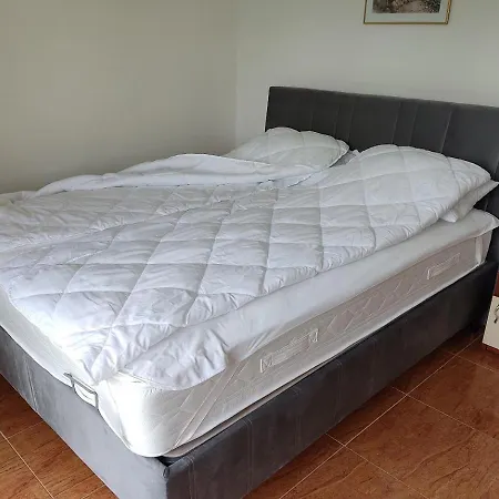 Lovely One-Bed On The 6Th Floor * Slăntjev Brjag
